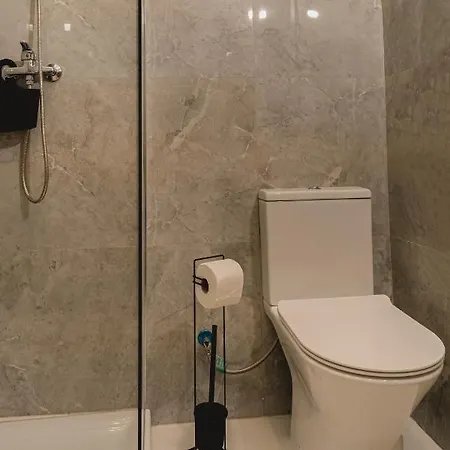 Charming 1bdr Near Sea! Great Location! Apartament Gzira